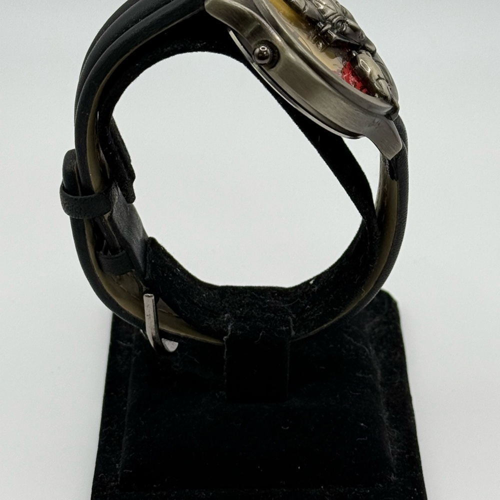 Maleficent Super Rare 12/25 AP “Sleep Tight” Disney Watch. Keeps good time. - Picture 4 of 11